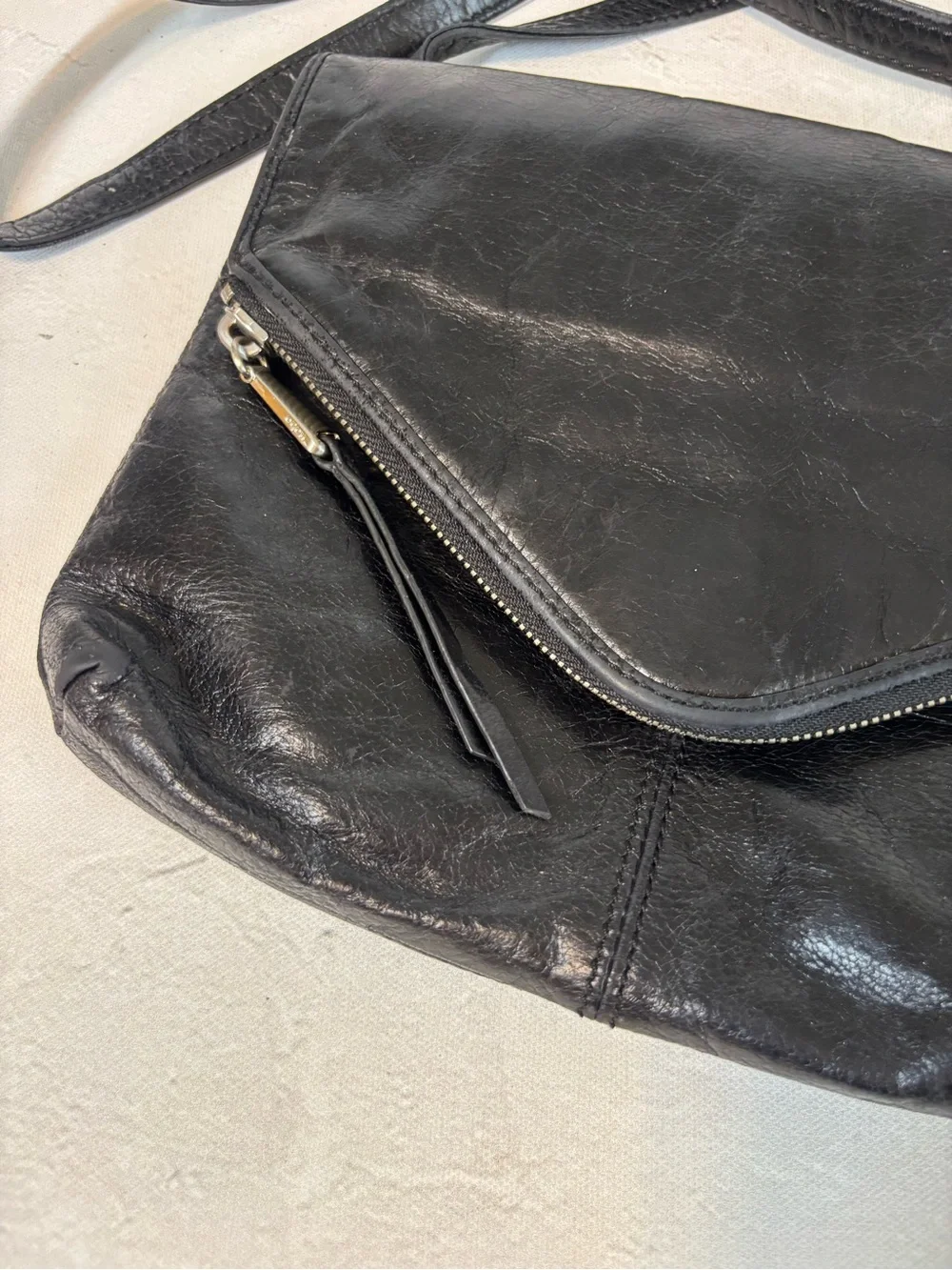 Hobo Classic Black Leather Crossbody Bag - Fall, Minimal, quality, luxe